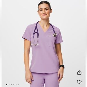 FIGS Lavender Dew Scrub Set